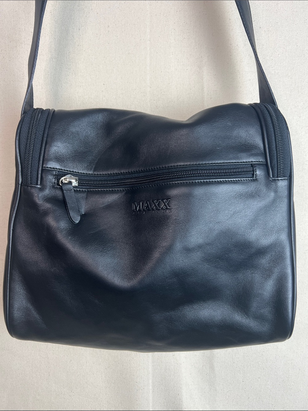 MAXX NEW YORK Black Leather Crossbody Bag
